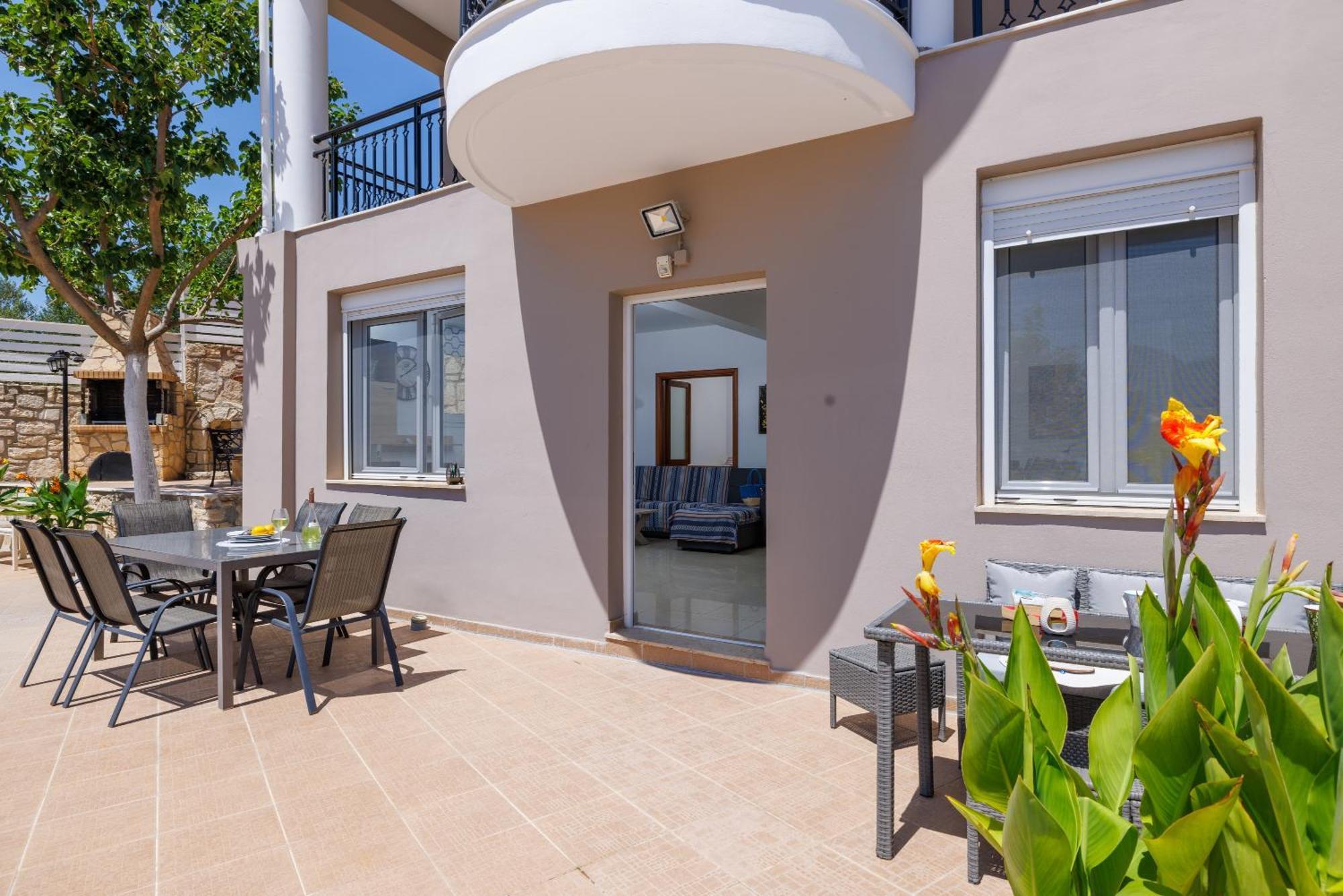 Villa Marakis *